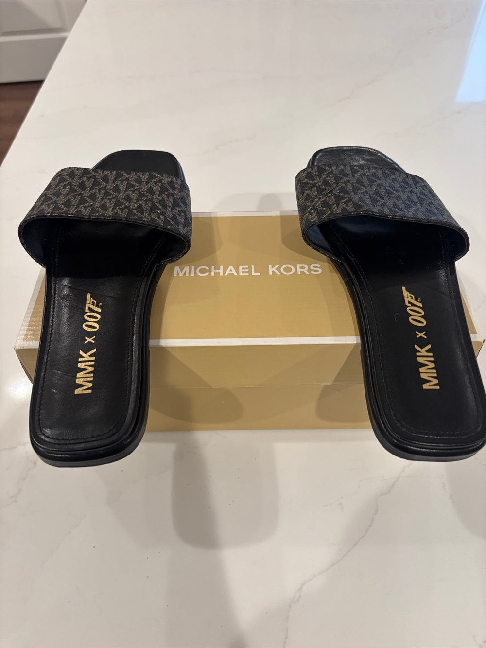 Michael Kors Black Logo 007 Slide Sandals